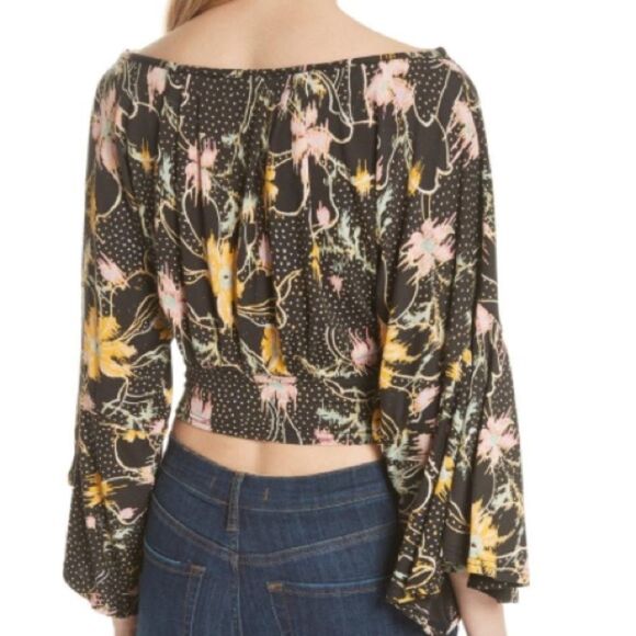 Free people medium crossed front cropped floral top - Picture 2 of 8